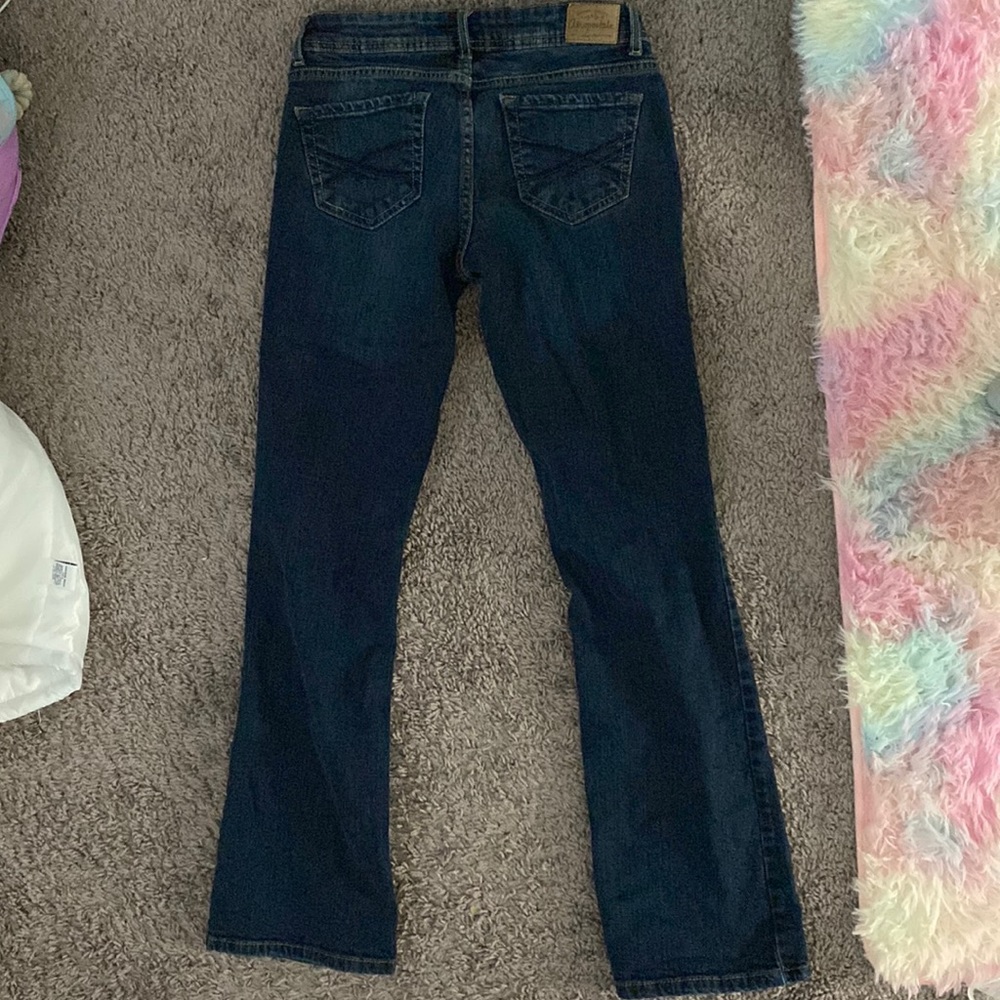 Women’s low rise, bootcut jeans